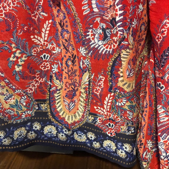 Beautiful sheer boho tunic blouse. - Picture 2 of 3